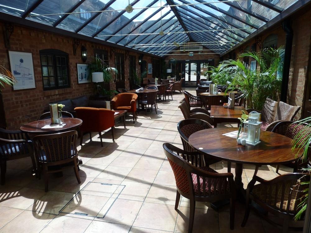 The Atherstone Red Lion Hotel Luaran gambar